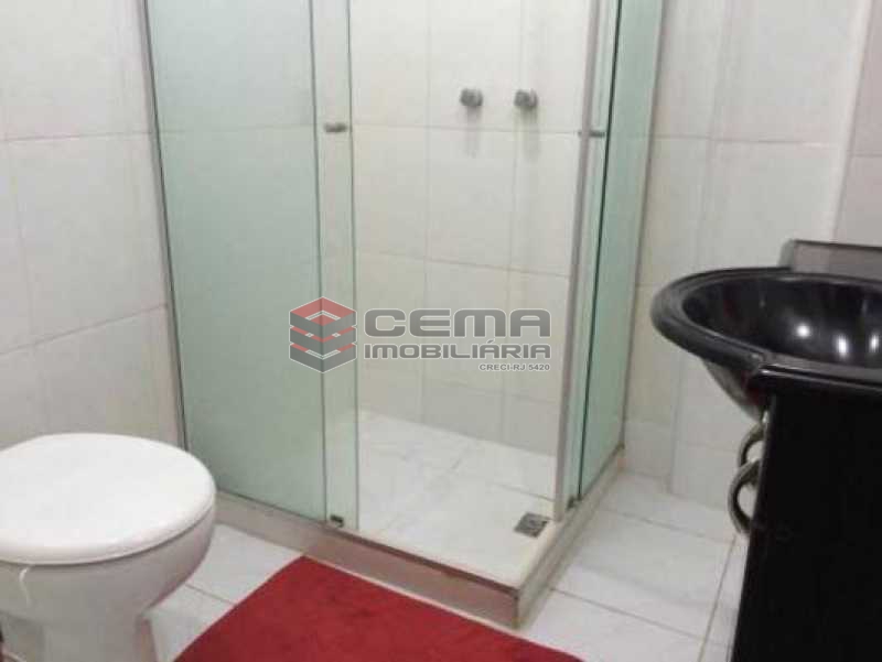 Conheça Banheiro social, do imóvel - Excelente Sala e Quarto mais dependência revertida. Próximo ao metrô e comércio do Catete - LAAP10702 - 13 Banheiro social, - Excelente Sala e Quarto mais dependência revertida. Próximo ao metrô e comércio do Catete - LAAP10702 - 13
