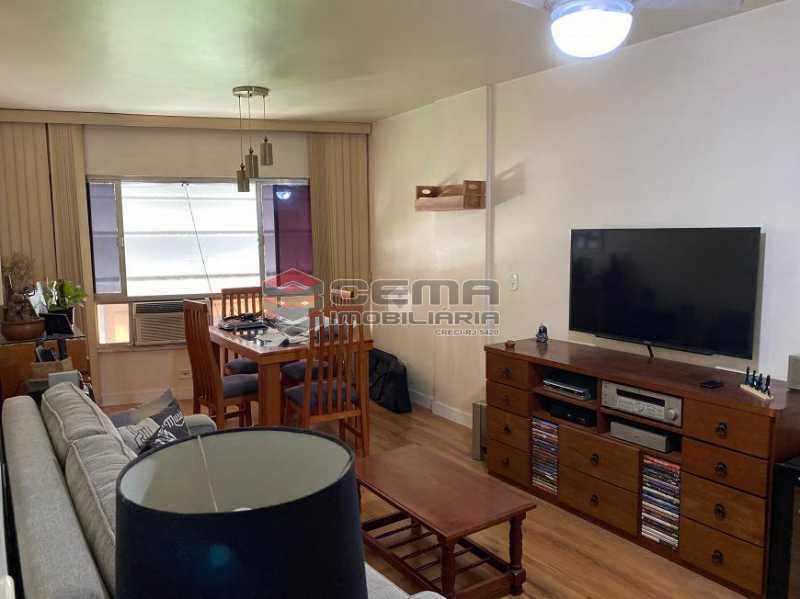 Conheça 248eeb8aeb6532b7c0814f329df3af do imóvel - Excelente Sala e Quarto mais dependência revertida. Próximo ao metrô e comércio do Catete - LAAP10702 - 6 248eeb8aeb6532b7c0814f329df3af - Excelente Sala e Quarto mais dependência revertida. Próximo ao metrô e comércio do Catete - LAAP10702 - 6
