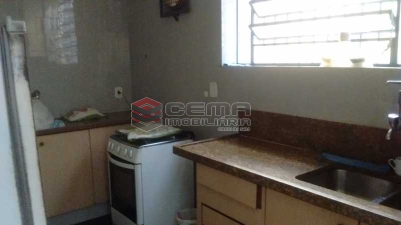 Conheça cozinha ang 2 do imóvel - Casa 7 quartos à venda Flamengo, Zona Sul RJ - R$ 2.600.000 - LACA70008 - 12 cozinha ang 2 - Casa 7 quartos à venda Flamengo, Zona Sul RJ - R$ 2.600.000 - LACA70008 - 12