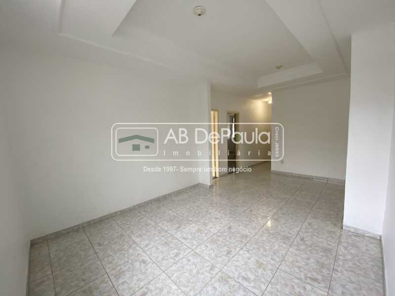 Conheça SALA do imóvel - ALUGA EM SULACAP - NA RUA TEODORO SAMPAIO, 174 - ABAP20298 - 4 SALA - ALUGA EM SULACAP - NA RUA TEODORO SAMPAIO, 174 - ABAP20298 - 4