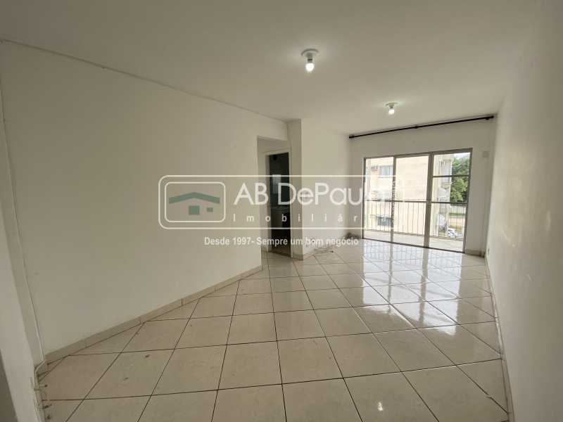 Conheça SALA do imóvel - ALUGA - APARTAMENTO NO QUINTO ANDAR - COND. SARGENTO MENEZES - SULACAP - ABAP20307 - 1 SALA - ALUGA - APARTAMENTO NO QUINTO ANDAR - COND. SARGENTO MENEZES - SULACAP - ABAP20307 - 1