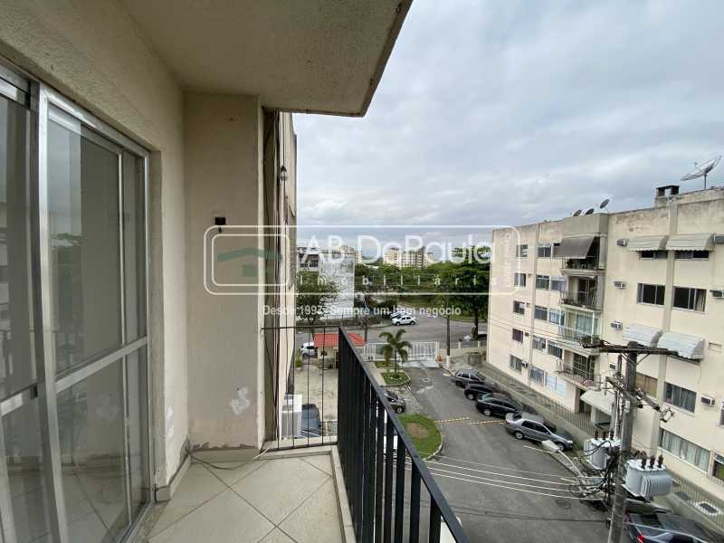 Conheça VARANDA do imóvel - ALUGA - APARTAMENTO NO QUINTO ANDAR - COND. SARGENTO MENEZES - SULACAP - ABAP20307 - 7 VARANDA - ALUGA - APARTAMENTO NO QUINTO ANDAR - COND. SARGENTO MENEZES - SULACAP - ABAP20307 - 7