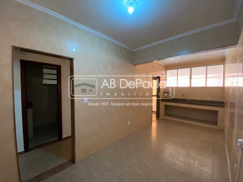 Conheça COZINHA do imóvel - Realengo - Excelente casa 3 Dormitórios (1 Suíte), amplo quinta. - ABCA30108 - 10 COZINHA - Realengo - Excelente casa 3 Dormitórios (1 Suíte), amplo quinta. - ABCA30108 - 10