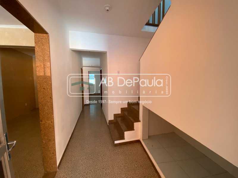 Conheça CORREDOR do imóvel - Realengo - Excelente casa 3 Dormitórios (1 Suíte), amplo quinta. - ABCA30108 - 13 CORREDOR - Realengo - Excelente casa 3 Dormitórios (1 Suíte), amplo quinta. - ABCA30108 - 13