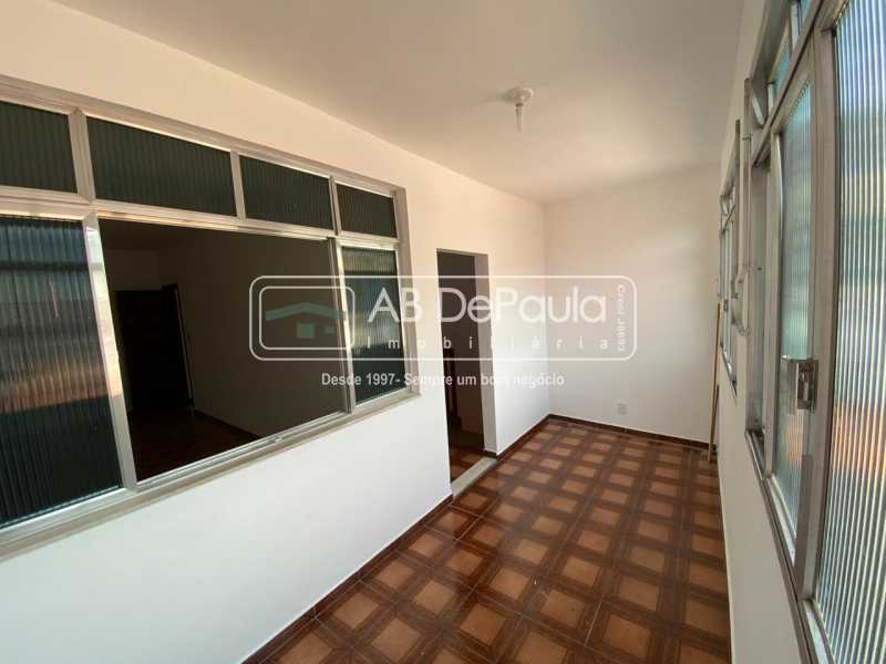 Conheça VARANDA 2º ANDAR do imóvel - Realengo - Excelente casa 3 Dormitórios (1 Suíte), amplo quinta. - ABCA30108 - 18 VARANDA 2º ANDAR - Realengo - Excelente casa 3 Dormitórios (1 Suíte), amplo quinta. - ABCA30108 - 18