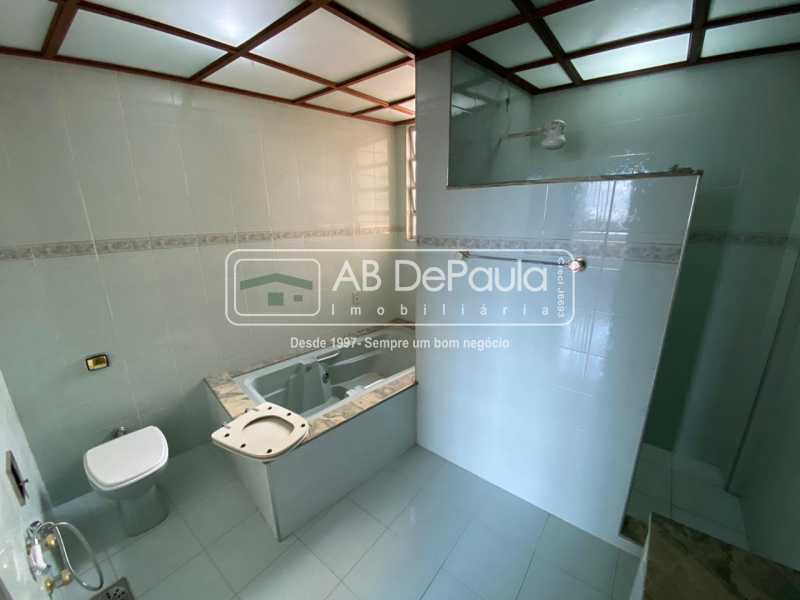 Conheça BANHEIRO SUÍTE do imóvel - Realengo - Excelente casa 3 Dormitórios (1 Suíte), amplo quinta. - ABCA30108 - 25 BANHEIRO SUÍTE - Realengo - Excelente casa 3 Dormitórios (1 Suíte), amplo quinta. - ABCA30108 - 25