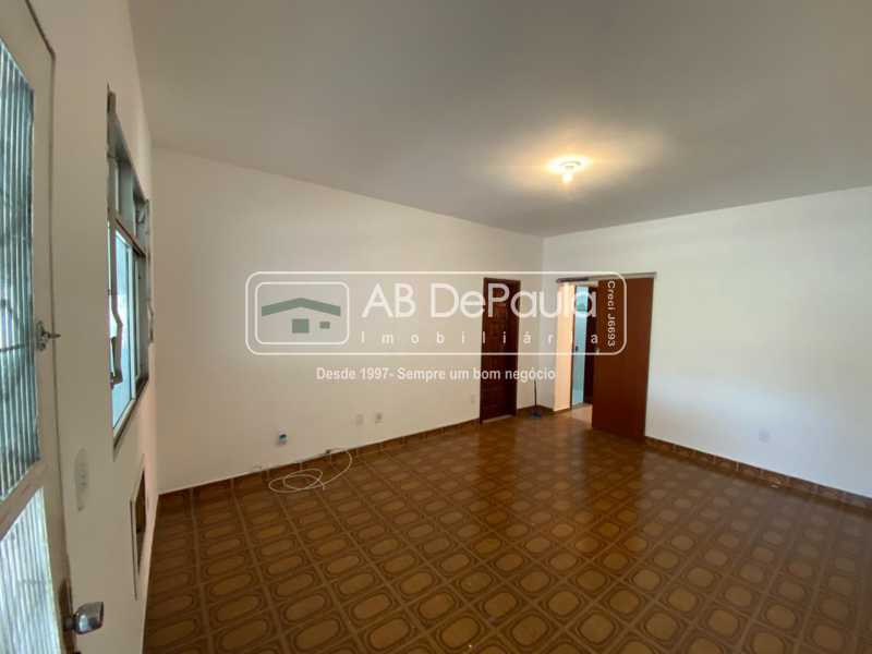 Conheça SALA do imóvel - Realengo - Excelente casa 3 Dormitórios (1 Suíte), amplo quinta. - ABCA30108 - 1 SALA - Realengo - Excelente casa 3 Dormitórios (1 Suíte), amplo quinta. - ABCA30108 - 1
