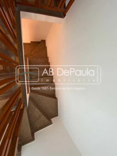 Conheça ESCADA do imóvel - Realengo - Excelente casa 3 Dormitórios (1 Suíte), amplo quinta. - ABCA30108 - 16 ESCADA - Realengo - Excelente casa 3 Dormitórios (1 Suíte), amplo quinta. - ABCA30108 - 16