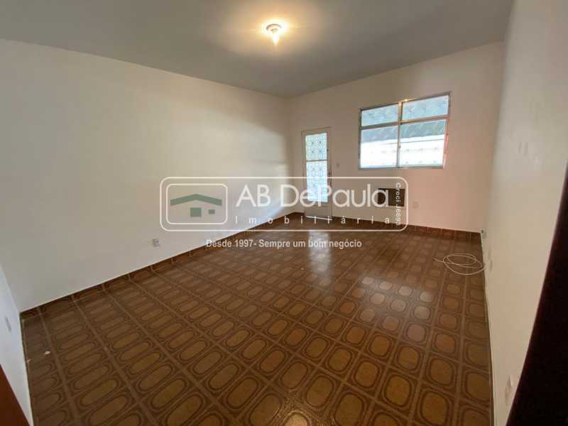 Conheça SALA do imóvel - Realengo - Excelente casa 3 Dormitórios (1 Suíte), amplo quinta. - ABCA30108 - 3 SALA - Realengo - Excelente casa 3 Dormitórios (1 Suíte), amplo quinta. - ABCA30108 - 3