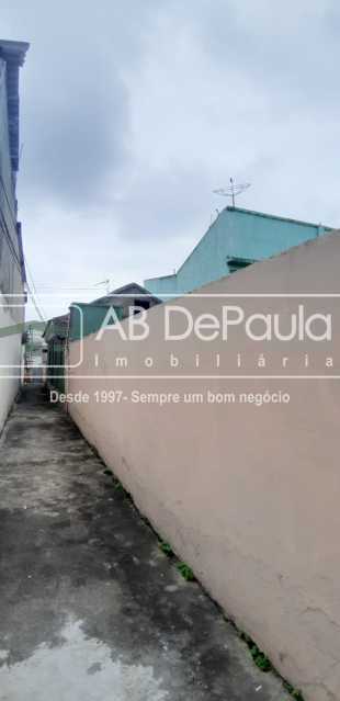 Conheça WhatsApp Image 2019-12-27 at 1 do imóvel - ALUGUEL - Casa na Rua Cobé, Bangu - ABCA10017 - 13 WhatsApp Image 2019-12-27 at 1 - ALUGUEL - Casa na Rua Cobé, Bangu - ABCA10017 - 13