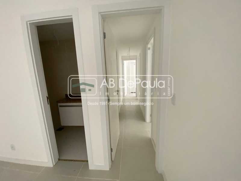 Conheça LAVABO E CORREDOR do imóvel - FREGUESIA - APARTAMENTO 126 m², 3 QUARTOS + DEPENDÊNCIA Empregada Completa - ABAP30105 - 5 LAVABO E CORREDOR - FREGUESIA - APARTAMENTO 126 m², 3 QUARTOS + DEPENDÊNCIA Empregada Completa - ABAP30105 - 5