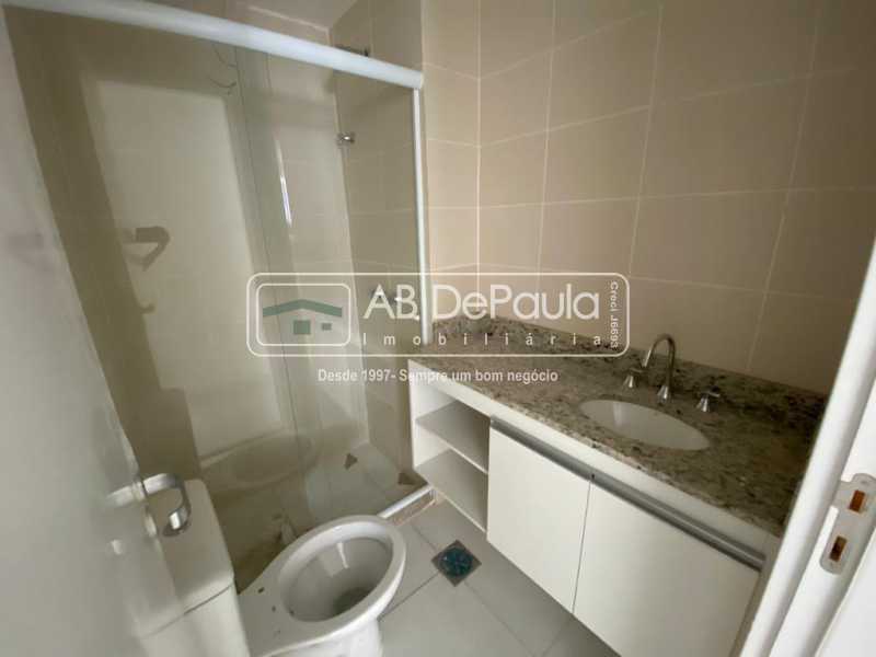 Conheça BANHEIRO SOCIAL do imóvel - FREGUESIA - APARTAMENTO 126 m², 3 QUARTOS + DEPENDÊNCIA Empregada Completa - ABAP30105 - 8 BANHEIRO SOCIAL - FREGUESIA - APARTAMENTO 126 m², 3 QUARTOS + DEPENDÊNCIA Empregada Completa - ABAP30105 - 8