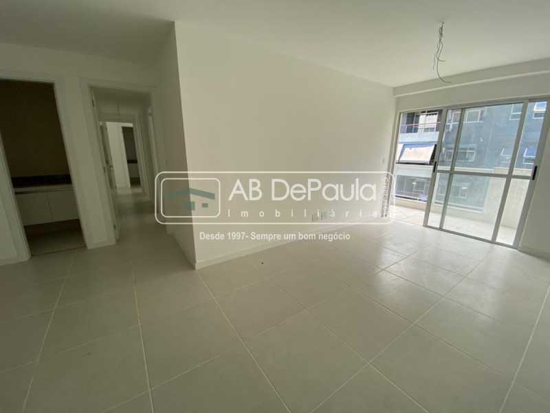 Conheça SALA do imóvel - FREGUESIA - APARTAMENTO 126 m², 3 QUARTOS + DEPENDÊNCIA Empregada Completa - ABAP30105 - 4 SALA - FREGUESIA - APARTAMENTO 126 m², 3 QUARTOS + DEPENDÊNCIA Empregada Completa - ABAP30105 - 4