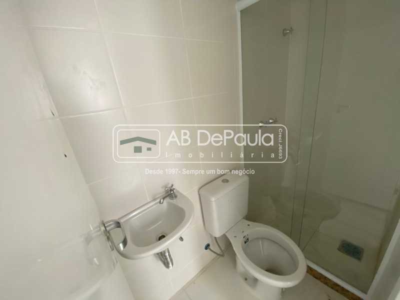 Conheça BANHEIRO DEPENDÊNCIA do imóvel - FREGUESIA - APARTAMENTO 126 m², 3 QUARTOS + DEPENDÊNCIA Empregada Completa - ABAP30105 - 17 BANHEIRO DEPENDÊNCIA - FREGUESIA - APARTAMENTO 126 m², 3 QUARTOS + DEPENDÊNCIA Empregada Completa - ABAP30105 - 17