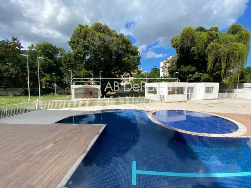 Conheça PISCINAS E ÁREA GOURMET do imóvel - FREGUESIA - APARTAMENTO 126 m², 3 QUARTOS + DEPENDÊNCIA Empregada Completa - ABAP30105 - 26 PISCINAS E ÁREA GOURMET - FREGUESIA - APARTAMENTO 126 m², 3 QUARTOS + DEPENDÊNCIA Empregada Completa - ABAP30105 - 26