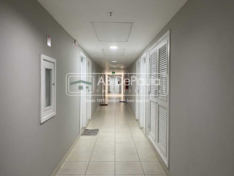 Conheça CORREDOR do imóvel - SALA COMERCIAL 18 m² - FLEX TOWER - AVENIDA EMBAIXADOR ABELARDO BUENO. - ABSL00012 - 12 CORREDOR - SALA COMERCIAL 18 m² - FLEX TOWER - AVENIDA EMBAIXADOR ABELARDO BUENO. - ABSL00012 - 12