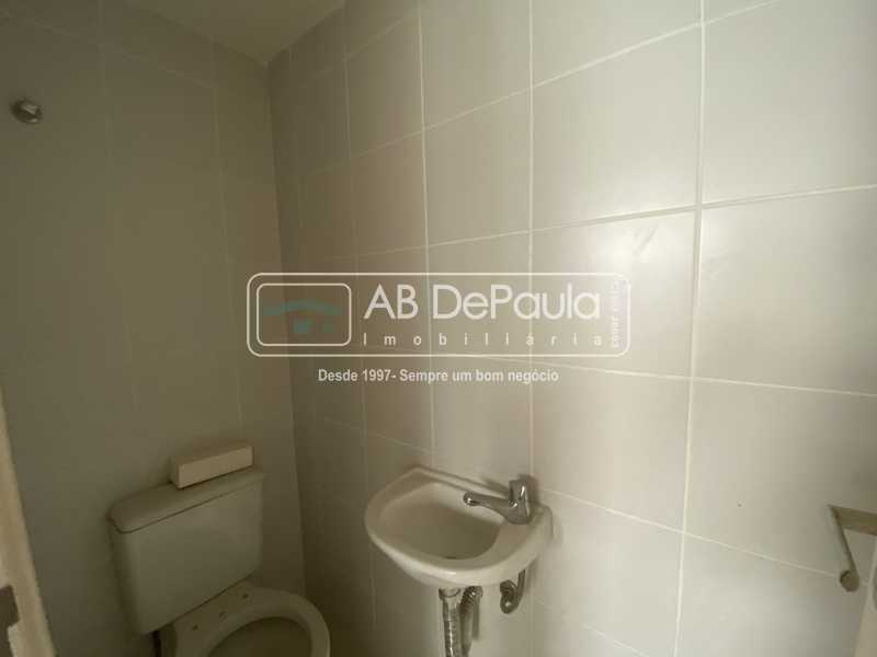 Conheça BANHEIRO do imóvel - SALA COMERCIAL 18 m² - FLEX TOWER - AVENIDA EMBAIXADOR ABELARDO BUENO. - ABSL00012 - 9 BANHEIRO - SALA COMERCIAL 18 m² - FLEX TOWER - AVENIDA EMBAIXADOR ABELARDO BUENO. - ABSL00012 - 9