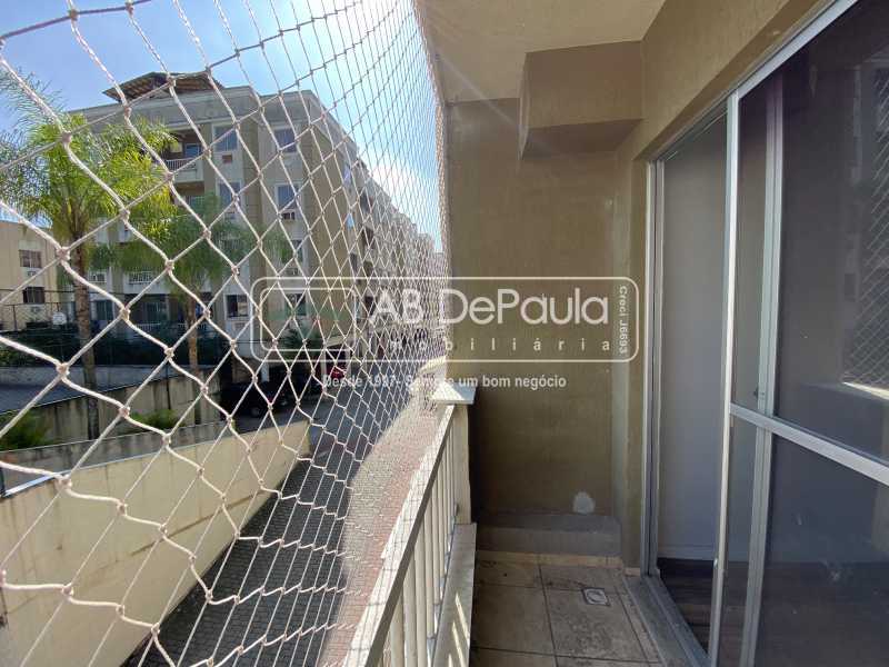 Conheça VARANDA do imóvel - PRAÇA SECA - RUA FLORIANÓPOLIS - Apartamento 3 Dormitórios (1 Suíte). - ABAP30117 - 7 VARANDA - PRAÇA SECA - RUA FLORIANÓPOLIS - Apartamento 3 Dormitórios (1 Suíte). - ABAP30117 - 7