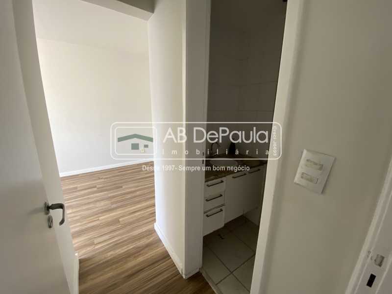 Conheça QUARTO 03 SUÍTE do imóvel - PRAÇA SECA - RUA FLORIANÓPOLIS - Apartamento 3 Dormitórios (1 Suíte). - ABAP30117 - 18 QUARTO 03 SUÍTE - PRAÇA SECA - RUA FLORIANÓPOLIS - Apartamento 3 Dormitórios (1 Suíte). - ABAP30117 - 18