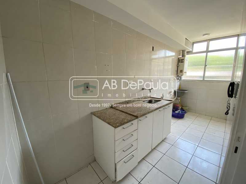 Conheça COZINHA do imóvel - PRAÇA SECA - RUA FLORIANÓPOLIS - Apartamento 3 Dormitórios (1 Suíte). - ABAP30117 - 24 COZINHA - PRAÇA SECA - RUA FLORIANÓPOLIS - Apartamento 3 Dormitórios (1 Suíte). - ABAP30117 - 24