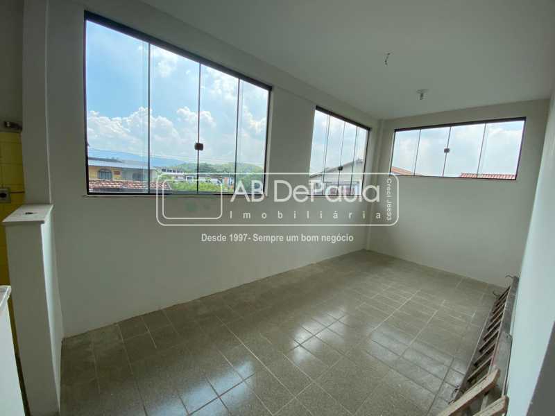 Conheça AREA DE SERVIÇO do imóvel - ALUGA - APARTAMENTO SOBRADO EM SULACAP - RUA TEODORO SAMPAIO, 180 - ABAP20551 - 14 AREA DE SERVIÇO - ALUGA - APARTAMENTO SOBRADO EM SULACAP - RUA TEODORO SAMPAIO, 180 - ABAP20551 - 14