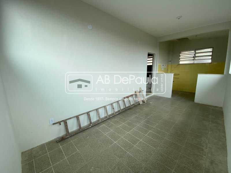 Conheça AREA DE SERVIÇO do imóvel - ALUGA - APARTAMENTO SOBRADO EM SULACAP - RUA TEODORO SAMPAIO, 180 - ABAP20551 - 16 AREA DE SERVIÇO - ALUGA - APARTAMENTO SOBRADO EM SULACAP - RUA TEODORO SAMPAIO, 180 - ABAP20551 - 16