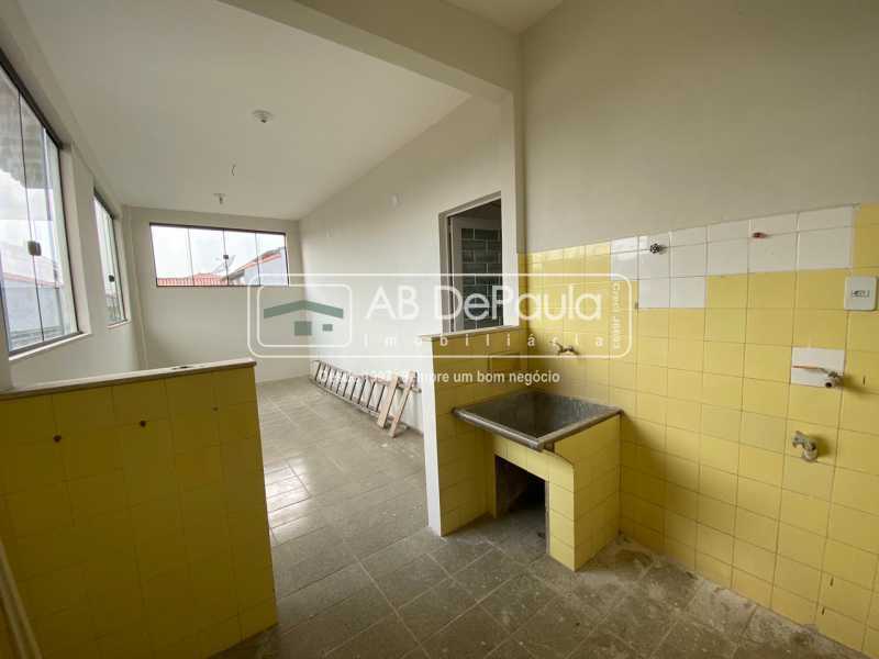 Conheça AREA DE SERVIÇO do imóvel - ALUGA - APARTAMENTO SOBRADO EM SULACAP - RUA TEODORO SAMPAIO, 180 - ABAP20551 - 17 AREA DE SERVIÇO - ALUGA - APARTAMENTO SOBRADO EM SULACAP - RUA TEODORO SAMPAIO, 180 - ABAP20551 - 17