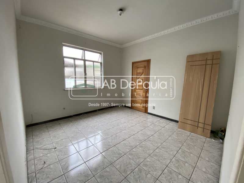 Conheça SALA do imóvel - VILA VALQUEIRE - APARTAMENTO 2 DORMITÓRIOS PARA VENDA ou ALUGUEL - ABAP20585 - 5 SALA - VILA VALQUEIRE - APARTAMENTO 2 DORMITÓRIOS PARA VENDA ou ALUGUEL - ABAP20585 - 5