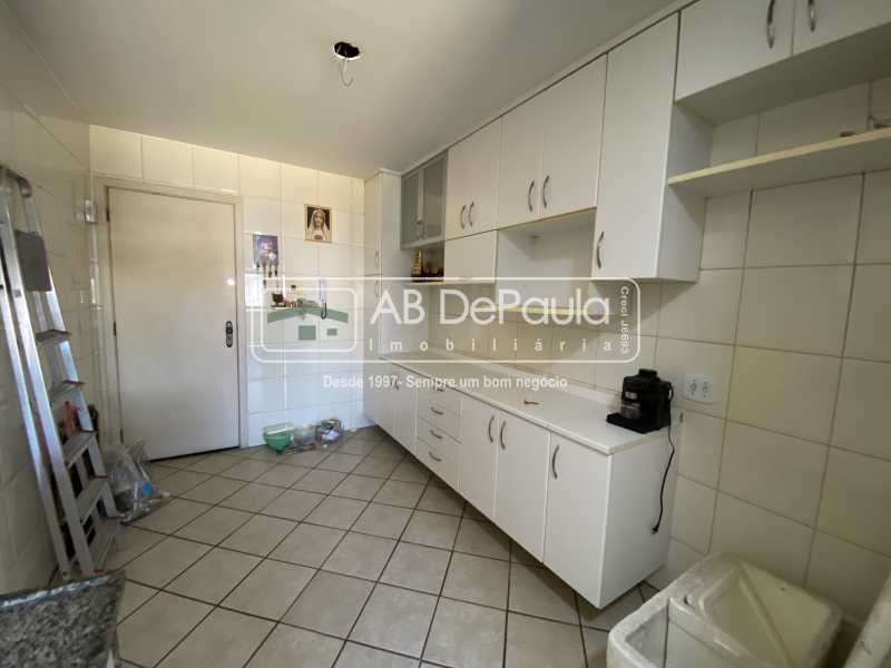 Conheça COZINHA do imóvel - VILA VALQUEIRE - Excelente Apartamento com 86m², JUNTINHO A PRAÇA SAIQUI - ABAP20597 - 16 COZINHA - VILA VALQUEIRE - Excelente Apartamento com 86m², JUNTINHO A PRAÇA SAIQUI - ABAP20597 - 16