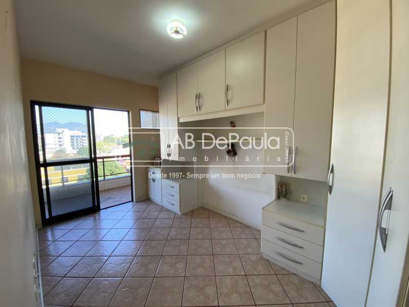 Conheça QUARTO SUÍTE do imóvel - VILA VALQUEIRE - Excelente Apartamento com 86m², JUNTINHO A PRAÇA SAIQUI - ABAP20597 - 13 QUARTO SUÍTE - VILA VALQUEIRE - Excelente Apartamento com 86m², JUNTINHO A PRAÇA SAIQUI - ABAP20597 - 13