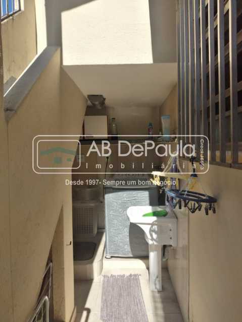 Conheça 8d9de0a3-8097-4547-b627-4c170b do imóvel - REALENGO - IDEAL PARA 2 FAMÍLIAS. Trata-se de dois imóveis independentes, uma com 3 Dormitórios (Suíte e Armários planejados) e outra com 2 Dormitórios - ABCA50013 - 8 8d9de0a3-8097-4547-b627-4c170b - REALENGO - IDEAL PARA 2 FAMÍLIAS. Trata-se de dois imóveis independentes, uma com 3 Dormitórios (Suíte e Armários planejados) e outra com 2 Dormitórios - ABCA50013 - 8