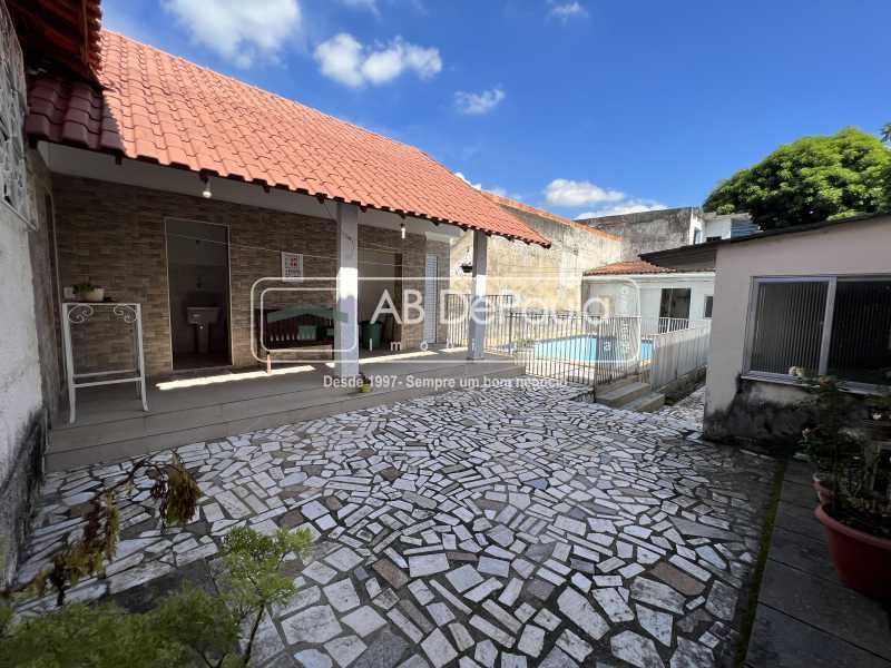 Conheça QUINTAL do imóvel - SULACAP - CASA COM AMPLO QUINTAL E APARTAMENTO ANEXO - RESIDÊNCIA BIFAMILIAR - ABCA30180 - 15 QUINTAL - SULACAP - CASA COM AMPLO QUINTAL E APARTAMENTO ANEXO - RESIDÊNCIA BIFAMILIAR - ABCA30180 - 15