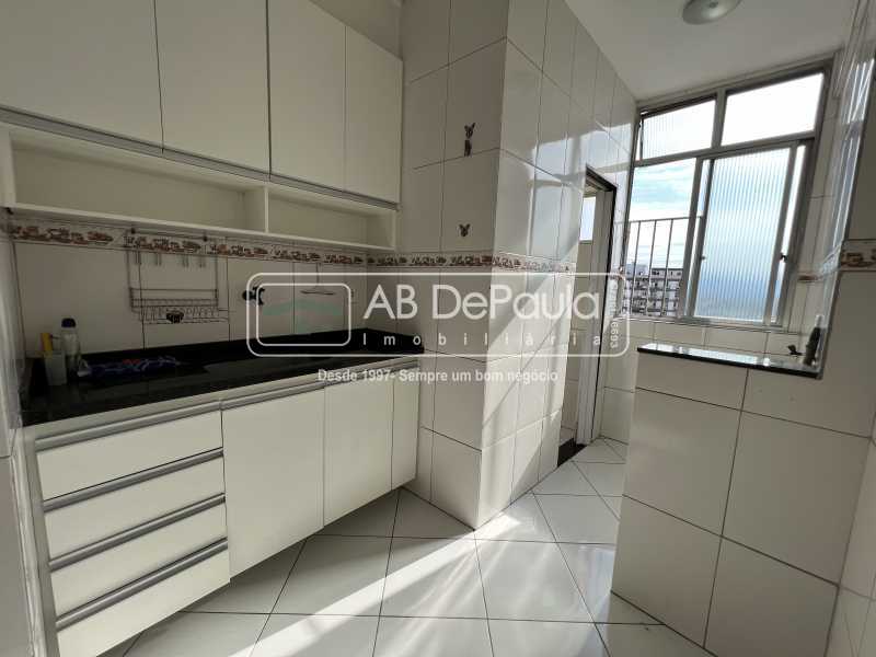 Conheça COZINHA do imóvel - ALUGA APARTAMENTO - EM MADUREIRA - RUA DOMINGOS LOPES, 410 - ABAP20686 - 15 COZINHA - ALUGA APARTAMENTO - EM MADUREIRA - RUA DOMINGOS LOPES, 410 - ABAP20686 - 15