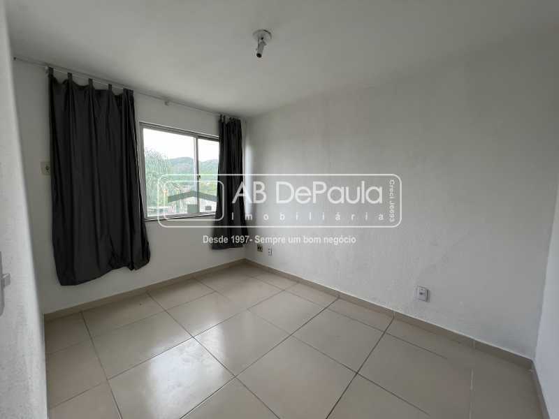 Conheça QUARTO 01 do imóvel - VENDE OU ALUGA - APARTAMENTO NO TERCEIRO ANDAR COM VARANDA - ABAP20020 - 9 QUARTO 01 - VENDE OU ALUGA - APARTAMENTO NO TERCEIRO ANDAR COM VARANDA - ABAP20020 - 9