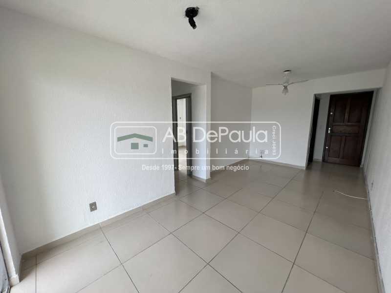 Conheça SALA do imóvel - VENDE OU ALUGA - APARTAMENTO NO TERCEIRO ANDAR COM VARANDA - ABAP20020 - 6 SALA - VENDE OU ALUGA - APARTAMENTO NO TERCEIRO ANDAR COM VARANDA - ABAP20020 - 6