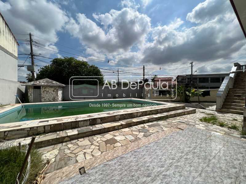 Conheça QUINTAL COM PISCINA do imóvel - ALUGA - CASA DUPLEX COM AMPLO QUINTAL E PISCINA - EM SULACAP - RUA MARIA GRAHAM, 41 - ABCA40007 - 7 QUINTAL COM PISCINA - ALUGA - CASA DUPLEX COM AMPLO QUINTAL E PISCINA - EM SULACAP - RUA MARIA GRAHAM, 41 - ABCA40007 - 7