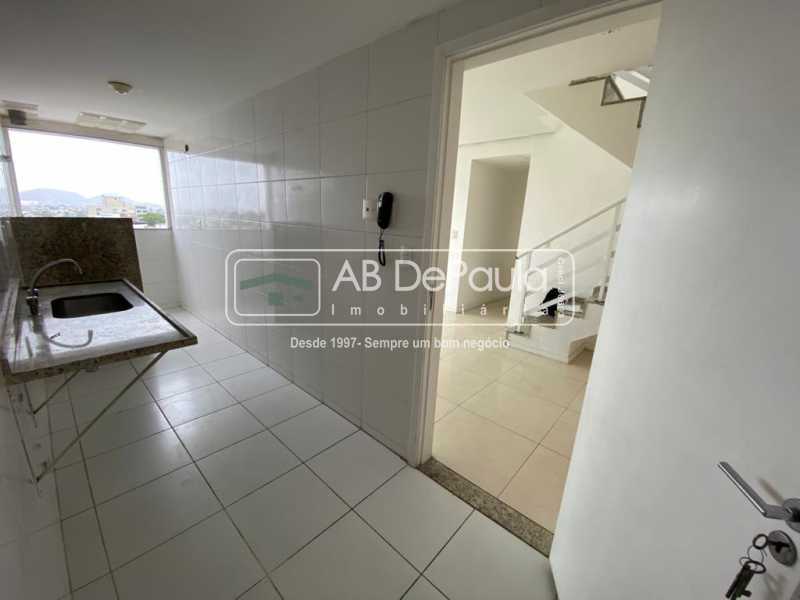 Conheça COZINHA do imóvel - VILA VALQUEIRE - Linda Cobertura Duplex. Composta de 3 Quartos, sendo 2 suítes - ABCO30001 - 10 COZINHA - VILA VALQUEIRE - Linda Cobertura Duplex. Composta de 3 Quartos, sendo 2 suítes - ABCO30001 - 10