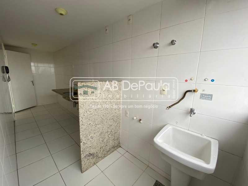 Conheça ÁREA DE SERVIÇO do imóvel - VILA VALQUEIRE - Linda Cobertura Duplex. Composta de 3 Quartos, sendo 2 suítes - ABCO30001 - 11 ÁREA DE SERVIÇO - VILA VALQUEIRE - Linda Cobertura Duplex. Composta de 3 Quartos, sendo 2 suítes - ABCO30001 - 11