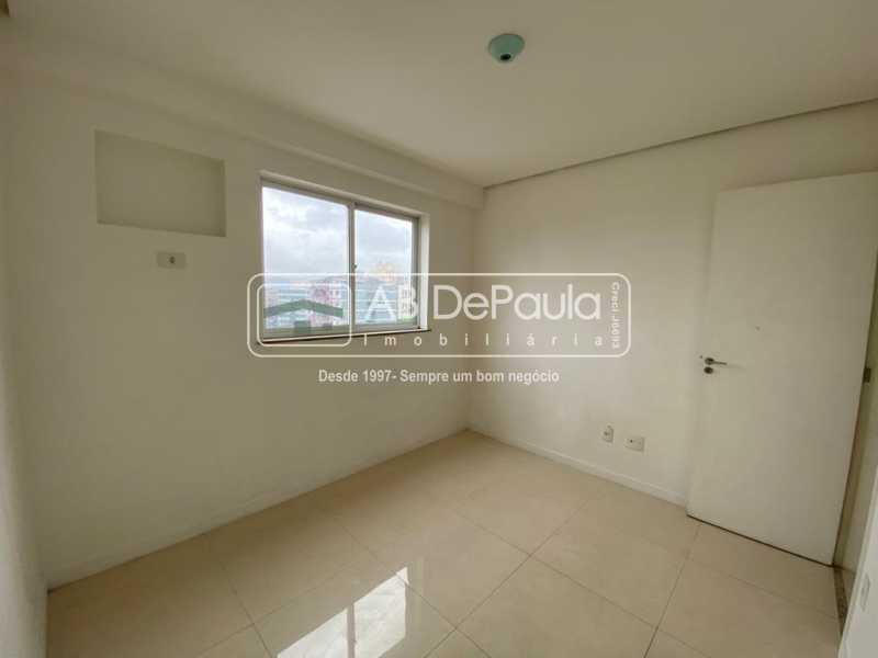 Conheça QUARTO 01 do imóvel - VILA VALQUEIRE - Linda Cobertura Duplex. Composta de 3 Quartos, sendo 2 suítes - ABCO30001 - 15 QUARTO 01 - VILA VALQUEIRE - Linda Cobertura Duplex. Composta de 3 Quartos, sendo 2 suítes - ABCO30001 - 15