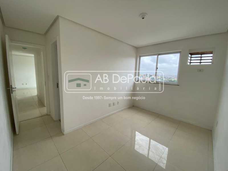 Conheça QUARTO 02 SUÍTE do imóvel - VILA VALQUEIRE - Linda Cobertura Duplex. Composta de 3 Quartos, sendo 2 suítes - ABCO30001 - 18 QUARTO 02 SUÍTE - VILA VALQUEIRE - Linda Cobertura Duplex. Composta de 3 Quartos, sendo 2 suítes - ABCO30001 - 18