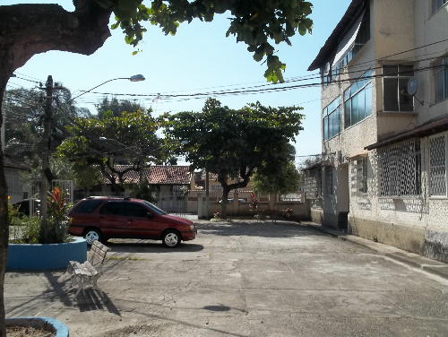 Conheça AREA INTERNA CONDOMINIO do imóvel - MARECHAL HERMES - Excelente apartamento, juntinho a Praça de Marechal Hermes (HOSPITAL CARLOS CHAGAS) - SA20331 - 23 AREA INTERNA CONDOMINIO - MARECHAL HERMES - Excelente apartamento, juntinho a Praça de Marechal Hermes (HOSPITAL CARLOS CHAGAS) - SA20331 - 23