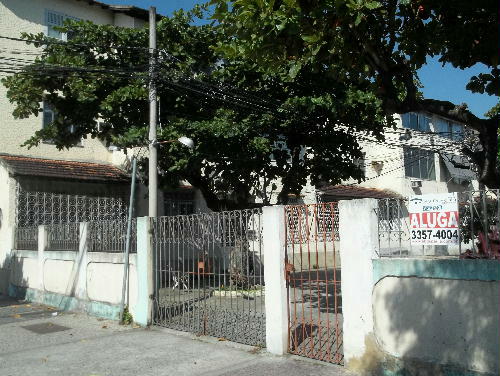 Conheça FACHADA1 do imóvel - MARECHAL HERMES - Excelente apartamento, juntinho a Praça de Marechal Hermes (HOSPITAL CARLOS CHAGAS) - SA20331 - 27 FACHADA1 - MARECHAL HERMES - Excelente apartamento, juntinho a Praça de Marechal Hermes (HOSPITAL CARLOS CHAGAS) - SA20331 - 27
