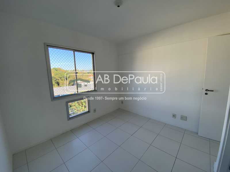 Conheça QUARTO 02 SUÍTE do imóvel - ALUGA EM VILA VALQUEIRE - CONDOMÍNIO SPLENDORE - ABAP30044 - 18 QUARTO 02 SUÍTE - ALUGA EM VILA VALQUEIRE - CONDOMÍNIO SPLENDORE - ABAP30044 - 18