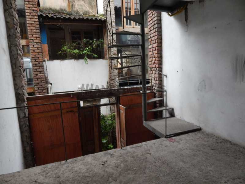 Conheça DSCN9166 do imóvel - Casa Comercial Laranjeiras,Rio de Janeiro,RJ À Venda,2 Quartos,76m² - HLCC20001 - 12 DSCN9166 - Casa Comercial Laranjeiras,Rio de Janeiro,RJ À Venda,2 Quartos,76m² - HLCC20001 - 12