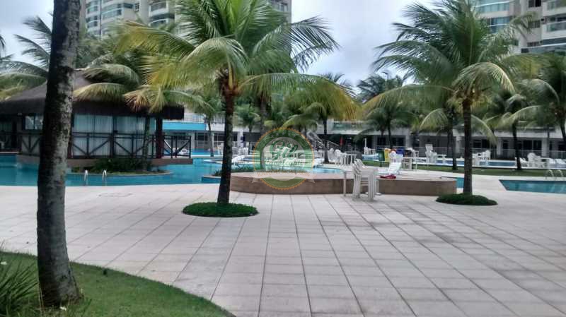 Conheça Piscina do empreendimento - Fachada - Bora bora Barra Resort Real - 181 - 7 Piscina - Fachada - Bora bora Barra Resort Real - 181 - 7