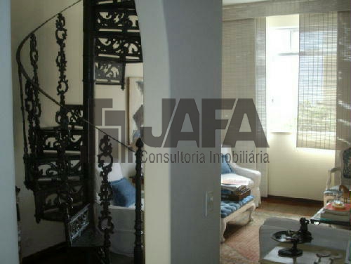 Conheça SALA COM ESCADA do imóvel - Cobertura Ipanema,Rio de Janeiro,RJ À Venda,4 Quartos,262m² - JA50244 - 1 SALA COM ESCADA - Cobertura Ipanema,Rio de Janeiro,RJ À Venda,4 Quartos,262m² - JA50244 - 1