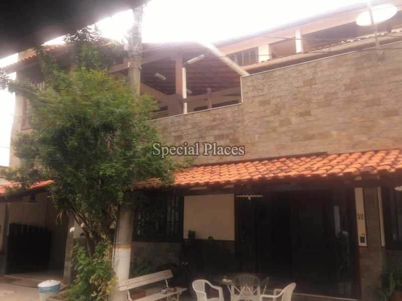 Conheça 2fachada2 do imóvel - Casa À Venda no Condomínio Barra, Sernambetiba Vivendas da Barra da Tijuca - Barra da Tijuca - Rio de Janeiro - RJ - BAC1412 - 3 2fachada2