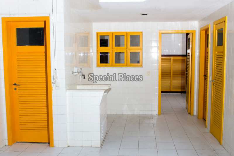 Conheça LAVANDERIA do imóvel - Casa em Condomínio Barra, Santa Helena, Barra da Tijuca, Rio de Janeiro, RJ À Venda, 6 Quartos, 380m² - BAC1421 - 11 LAVANDERIA