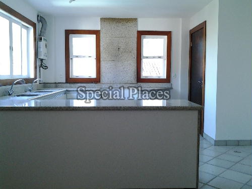 Conheça COZINHA ILHA do imóvel - Casa À Venda no Condomínio Itanhangá, Greenwood Park - Itanhangá - Rio de Janeiro - RJ - BAC3828 - 18 COZINHA ILHA