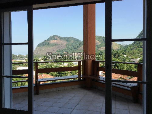 Conheça VARANDA SUITE do imóvel - Casa À Venda no Condomínio Itanhangá, Greenwood Park - Itanhangá - Rio de Janeiro - RJ - BAC3828 - 24 VARANDA SUITE